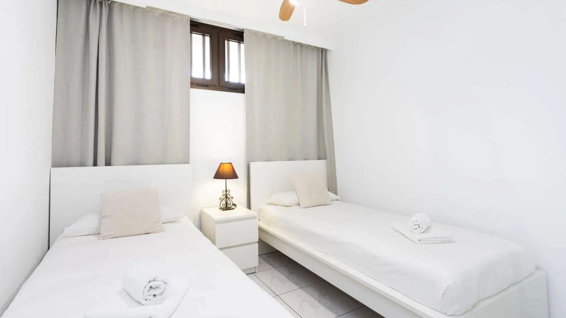 Amazing Ocean View & Pool Los Cristianos Achacay إسبانيا